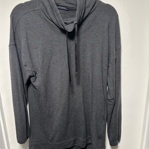 Lululemon Charcoal Turtleneck Sweatshirt size 10